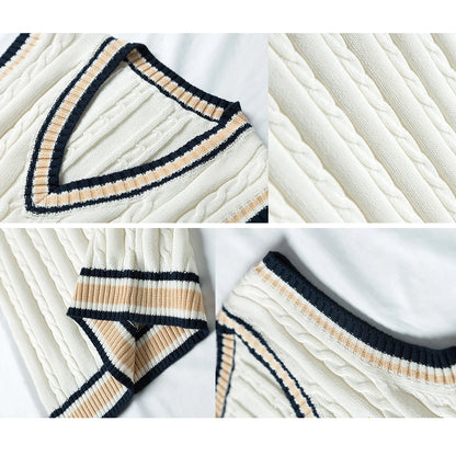 No. 26 Knit Vest